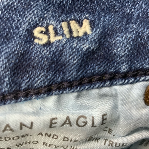 American Eagle Next Level AirFlex Slim Fit Jeans. Mens Size 28 x 30. - Picture 10 of 10